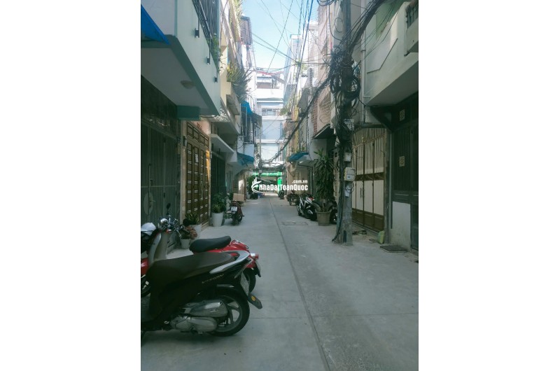 Bán Nhà 575/86 Nguyễn Đình Chiểu, Quận 3. DT: 3.2m*10m. CN: 29m2. 5 Tầng. Giá 9.9  tỷ