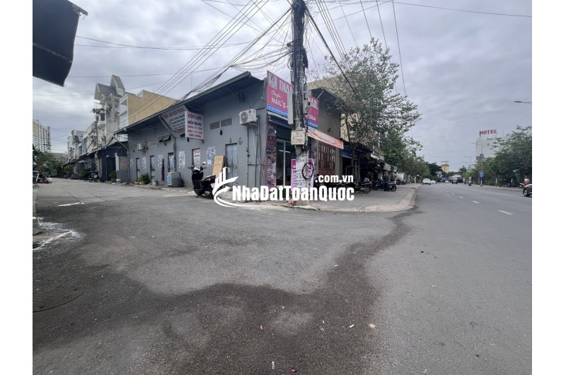 Chủ kẹt tiền lắm bán đất đẹp, Tr/tâm Đông Hòa, đường 4m, ngang rộng 6,3m x 16m, thổ cư, giá mềm èo 2,6x tỷ (~26 triệu/m2)!