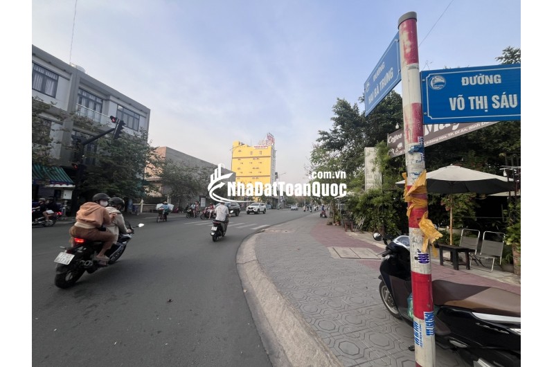 Chủ kẹt tiền lắm bán đất đẹp, Tr/tâm Đông Hòa, đường 4m, ngang rộng 6,3m x 16m, thổ cư, giá mềm èo 2,6x tỷ (~26 triệu/m2)!