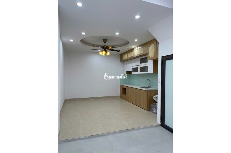 CỰC PHẨM DI TRẠCH , 4 TẦNG , NGÕ Ô TÔ ,  45m2 GIÁ NHỈNH 6 TỶ