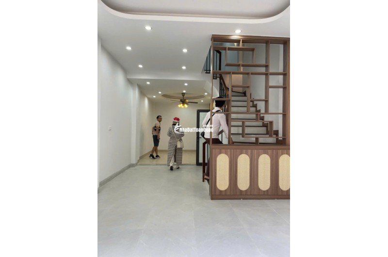 CỰC PHẨM DI TRẠCH , 4 TẦNG , NGÕ Ô TÔ ,  45m2 GIÁ NHỈNH 6 TỶ