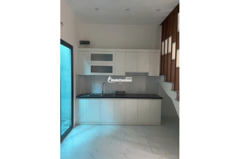 SIÊU PHẨM DI TRẠCH, 5 TẦNG 45M2 NGÕ TO Ô TÔ GIÁ CHỈ 6.2 TỶ.