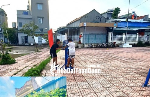 NHÀ ĐẸP VỊ TRÍ TRUNG TÂM CẨM PHẢ BÁN GẤP GIÁ CỰC TỐT