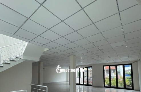 cho thuê nhà mặt tiền nguyên căn đường lê đinh thám giao duy tân 3 tầng dt 600 m2