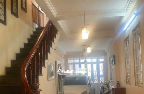 BÁN NHÀ NGỌC THỤY, LONG BIÊN, PHÂN LÔ QUÂN ĐỘI Chỉ Hơn 9 tỷ - 46m², 5 tầng, Gara, Ô tô tránh