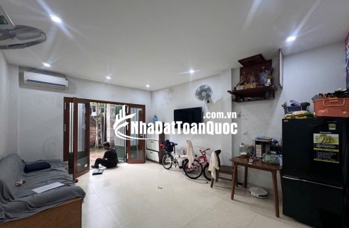 CỰC HIẾM - BÁN NHÀ C4 -  PHỐ BẮC CẦU - BỒ ĐỀ- 35M2 - ĐƯỜNG OTO