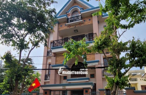 Biệt thự góc siêu vip khu bộ công an quận 7 , 39 tỷ !!!!!!!!!