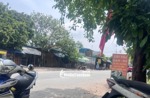 An cư Kdc Phú Xuân nhà phố 1 trệt 2 lầu , úp mái , mt trục chính 20m , giá 11,5 tỷ