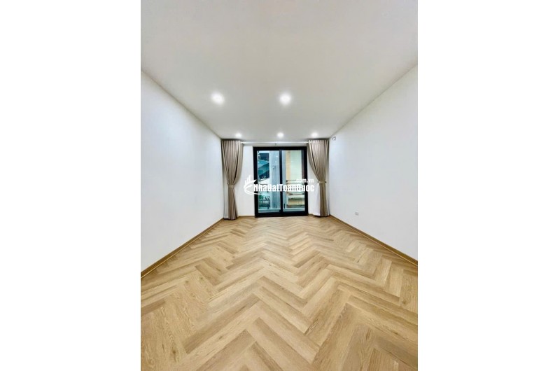 BÁN SIÊU PHẨM BA MẶT THOÁNG NGÕ ĐÌNH THÔN-KINH DOANH-THANG MÁY-NHỈNH 16 TỶ