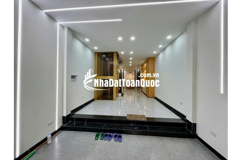 BÁN SIÊU PHẨM BA MẶT THOÁNG NGÕ ĐÌNH THÔN-KINH DOANH-THANG MÁY-NHỈNH 16 TỶ