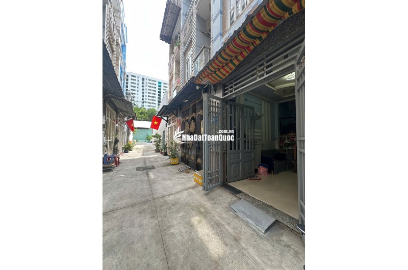 Cần bán nhà 1 trệt 2 lầu đường số 44 Trương Đình Hội P16 Q8