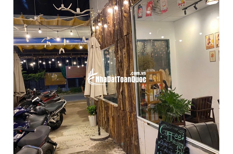 Chính chủ cần sang quán cafe sân vườn CÁ COFFEE DT 300m2