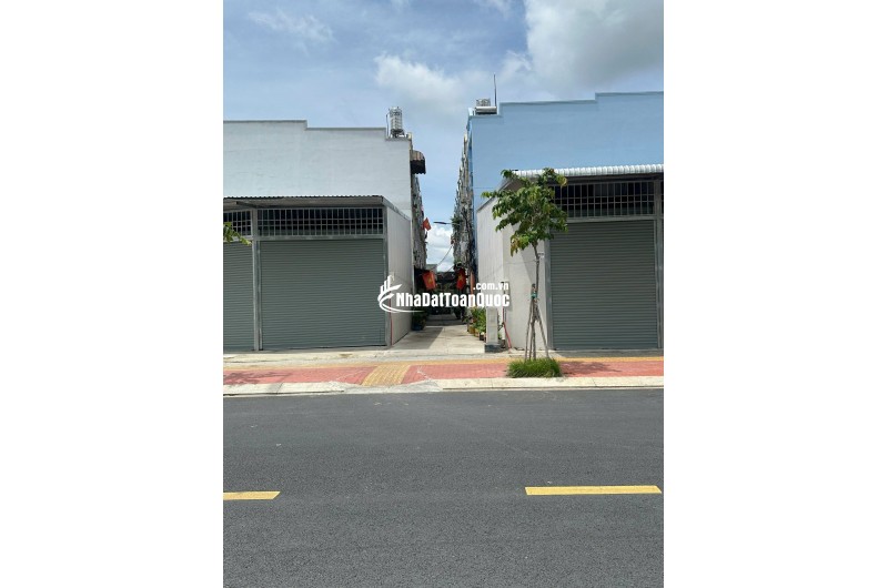 Cần bán nhà 1 trệt 2 lầu đường số 44 Trương Đình Hội P16 Q8