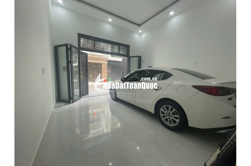 Bán nhà khu cao cấp Hà Huy Giáp 4 lầu đường nội khu 10m siêu đẹp