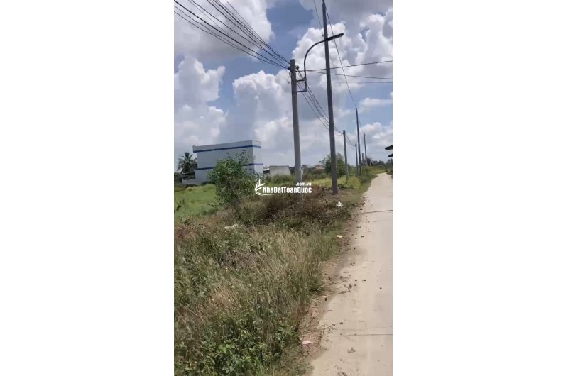 Bán gấp lô 5 x 18 KDC Long Cang Cần Đước chính chủ