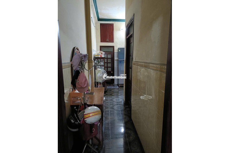 Bán nhà khu VIP đường D16 Tây Thạnh 1 trệt 1 lầu giá chỉ 9.5 tỷ