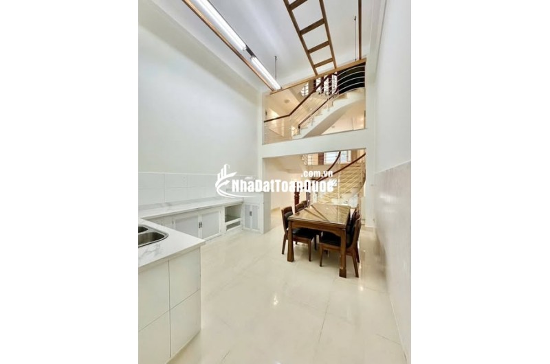  Nhà Đặng Văn Ngữ – Cạnh cơm tấm Ba Ghiền – 56m² – 4 tầng – Giá 12 tỷ