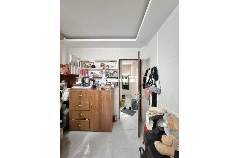 Nhà Đường Phan Xích Long Quận Phú Nhuận Phường 2 Cũ.