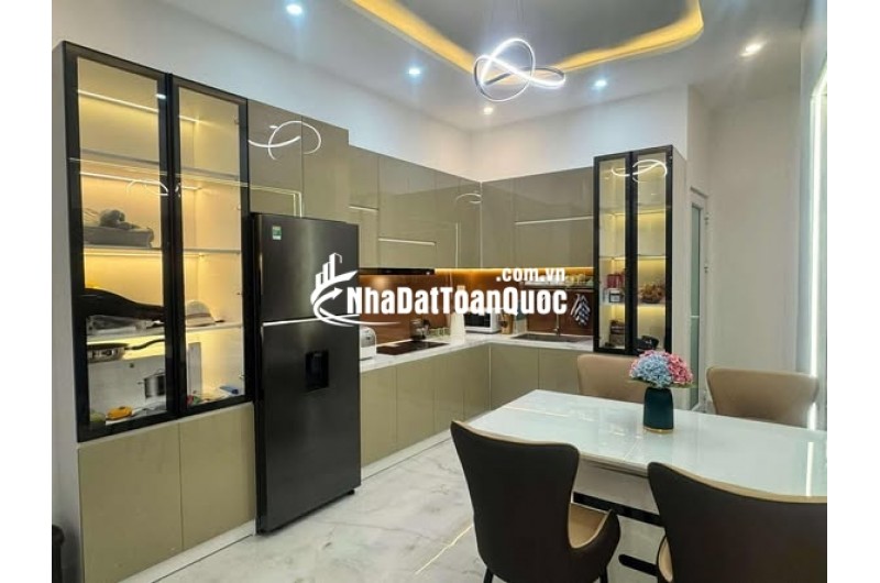 Nhà Siêu Phẩm Đường Lê Hồng Phong Quận 10 Cũ (Phường Vườn Lài).