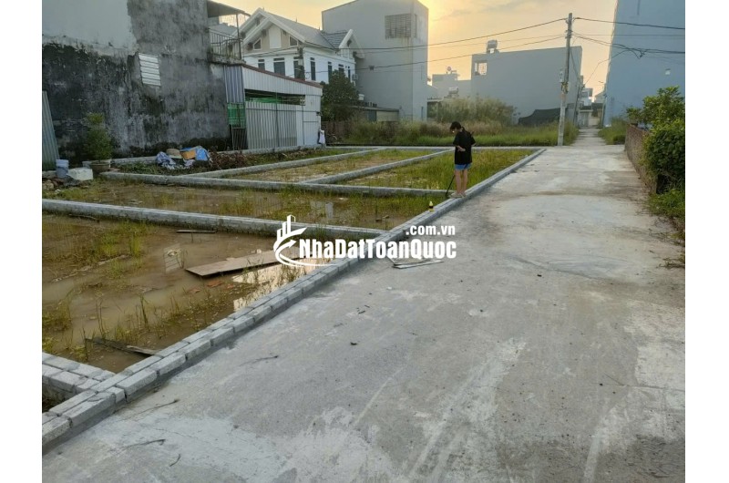 BÁN ĐẤT TỔ 10 (ẤP TRE, XÃ QUANG MINH, HN) - NGÕ THÔNG, ÔTÔ VÀO ĐẤT, 100% THỔ CƯ, GIÁ ĐẦU TƯ F0