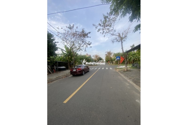 Đất đẹp Lê Đình Chinh, Sơn Trà – ngang 6m, lô góc thoáng – kinh doanh cực tốt