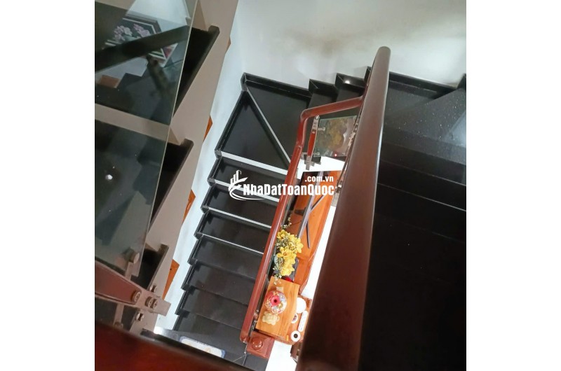 Bán nhà đẹp 1 trệt 2 lầu sân thượng Đường Số 3 P.HBP TP Thủ Đức