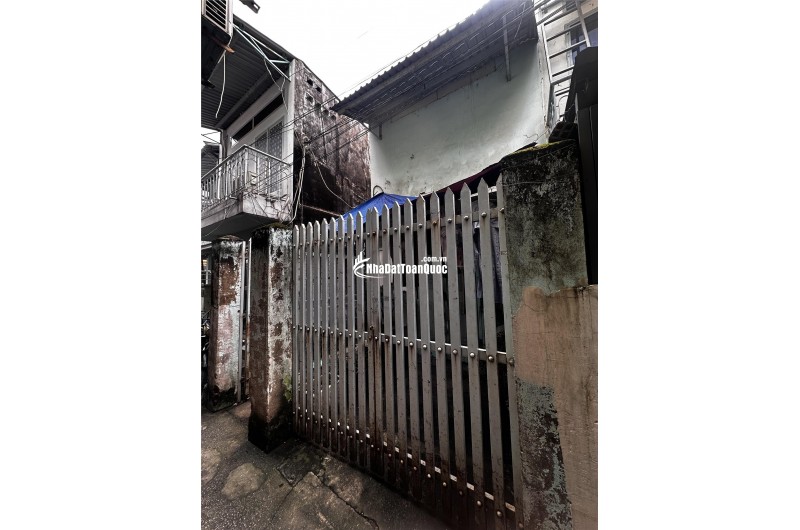 NHÀ HẺM XE MÁY - HIỆP BÌNH CHÁNH – DIỆN TÍCH: 57m2 - GIÁ CHỈ 3 TỶ