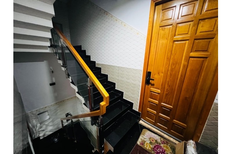 NHÀ 5 TẦNG PHƯỜNG 5 GÒ VẤP MỚI ĐẸP Ở NGAY - CÓ SẴN DOANH THU