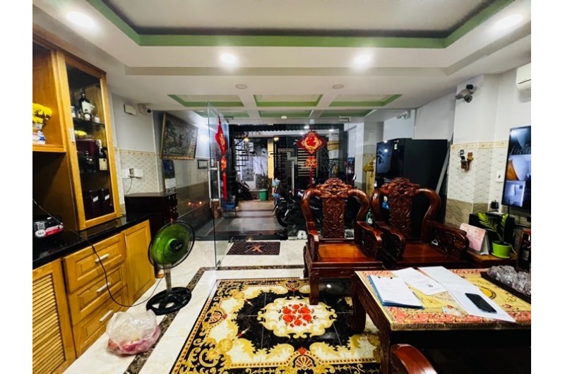 NHÀ 5 TẦNG PHƯỜNG 5 GÒ VẤP MỚI ĐẸP Ở NGAY - CÓ SẴN DOANH THU