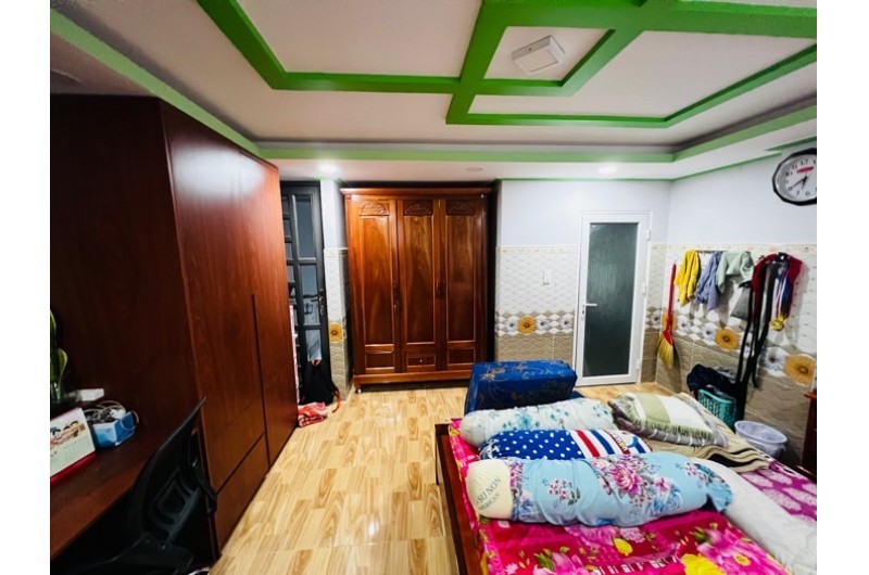 NHÀ 5 TẦNG PHƯỜNG 5 GÒ VẤP MỚI ĐẸP Ở NGAY - CÓ SẴN DOANH THU