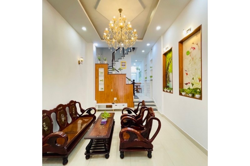 HẺM Ô TÔ QUANG TRUNG - 65M2 - 3 TẦNG - 3 PHÒNG - 7.2 TỶ - HOÀN CÔNG ĐẦY ĐỦ - THU NHẬP 15 TRIỆU/ THÁNG