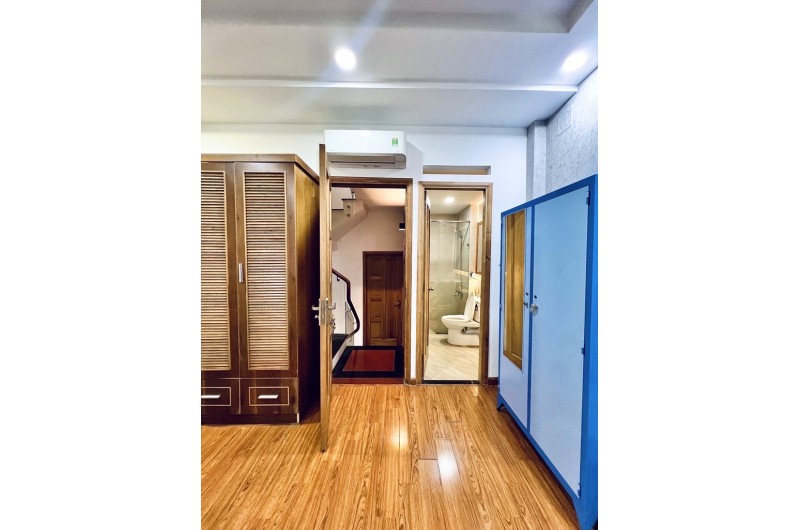 KHU ĐỒNG BỘ HẺM Ô TÔ TRÁNH NHAU NGAY EMART PHẠM VĂN CHIÊU