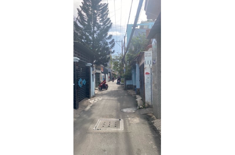 NHÀ 3 TẦNG HẺM XE HƠI QUANG TRUNG, TRUNG TÂM GÒ VẤP