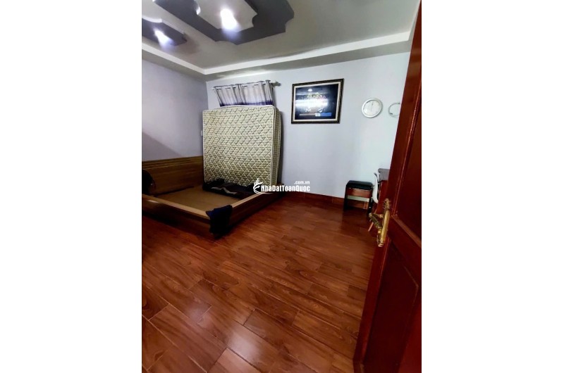 LÔ GÓC 2 MẶT TIỀN – NHÀ ĐẸP 400M² SÀN – DÒNG TIỀN 50TR/THÁNG