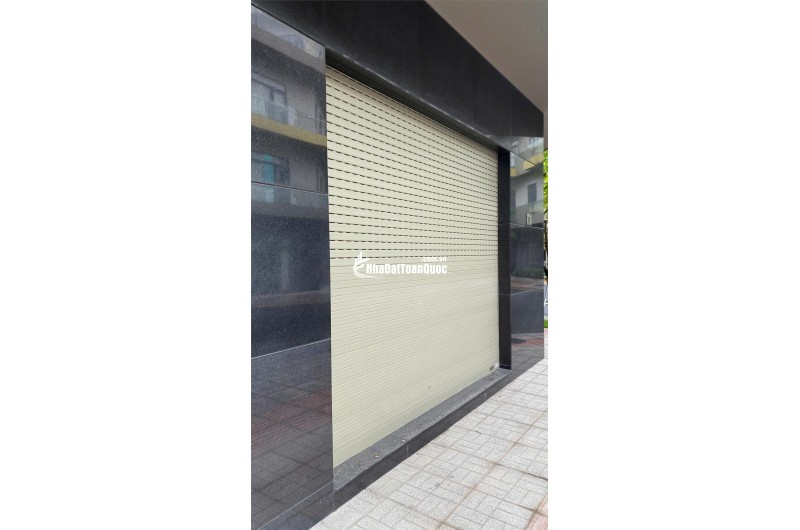 Nhà mặt phố Thống Nhất, Dĩ An: Vị trí vàng, kinh doanh đỉnh, 69m2, 3 tầng, 4PN, 6WC, sổ hồng trao tay, giá hời 8.4 tỷ!