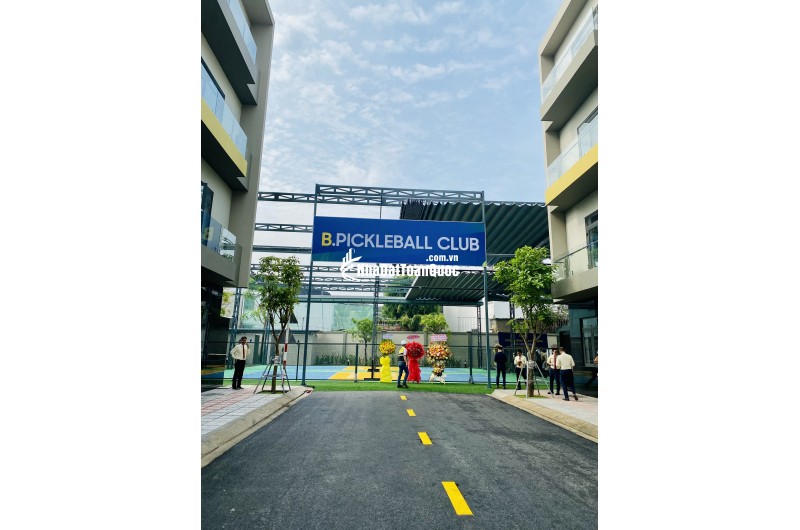 BÁN NHÀ PHỐ TRUNG TÂM CỦA TRUNG TÂM –  4 TẦNG, SHR, MẶT TIỀN 13M