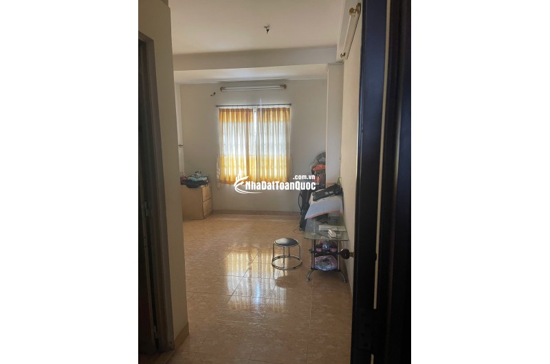 Cần Bán MT Ngang 4x25m Võ Văn Kiệt Q1 5 tầng view sông