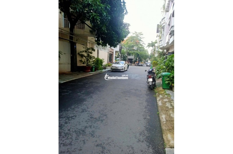 Bán nhà trên đường Lê Đức Thọ, P.16, 100m giá chỉ 7 tỷ, hẻm thông.