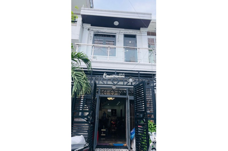 Chính chủ cần bán nhà ở đường Lê Đức Thọ, Phường 6 quận Gò Vấp, 4 * 14m giá 5,4 tỷ, dọn vào ở ngay