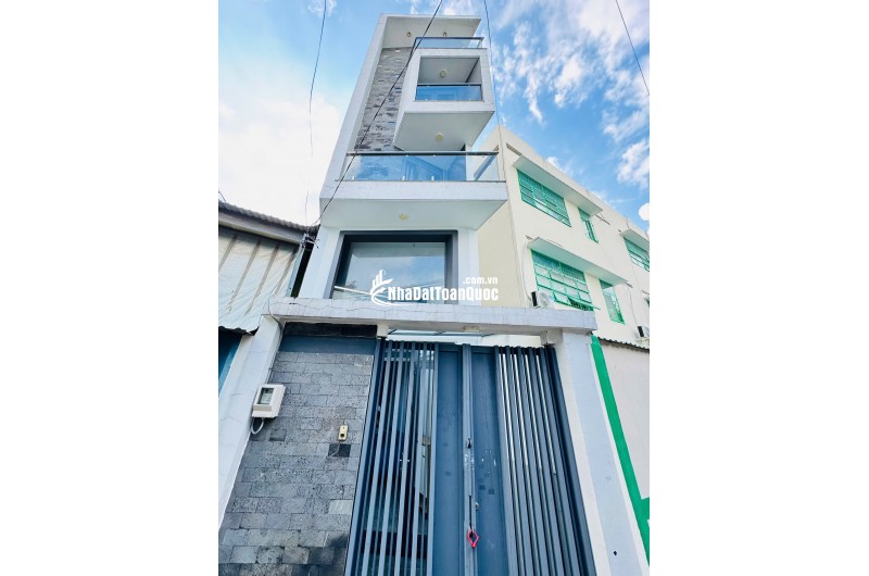 Cần bán gấp 1 căn mini House 5 Tầng trên đường Quang Trung, đối diện Coopmart, Gía chỉ 4 tỷ 950.