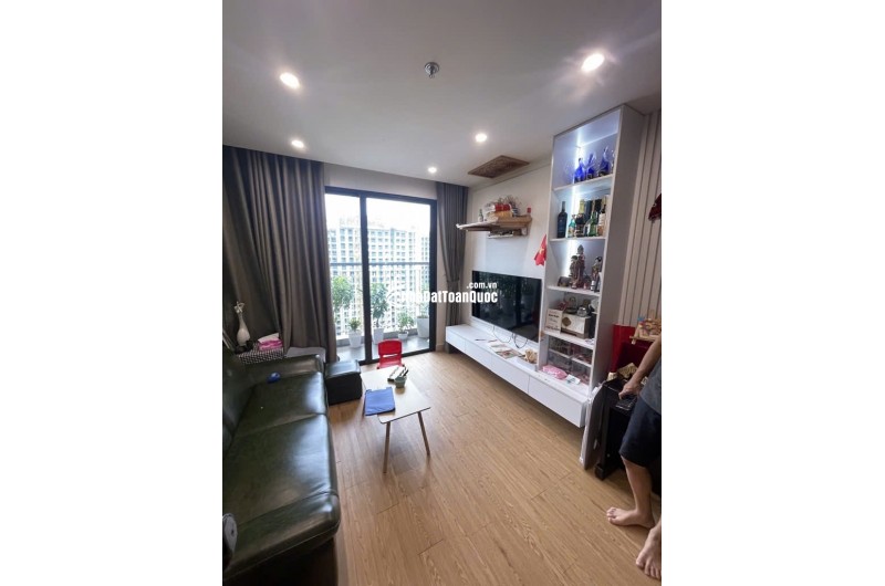 BÁN GẤP CĂN HỘ CHUNG CƯ CAO CẤP VIN SMARTCITY - PHÂN KHÚC HIẾM - CĂN HỘ CỰC ĐẸP - TẶNG 80% NỘI THẤT- NHỈNH 4 TỶ