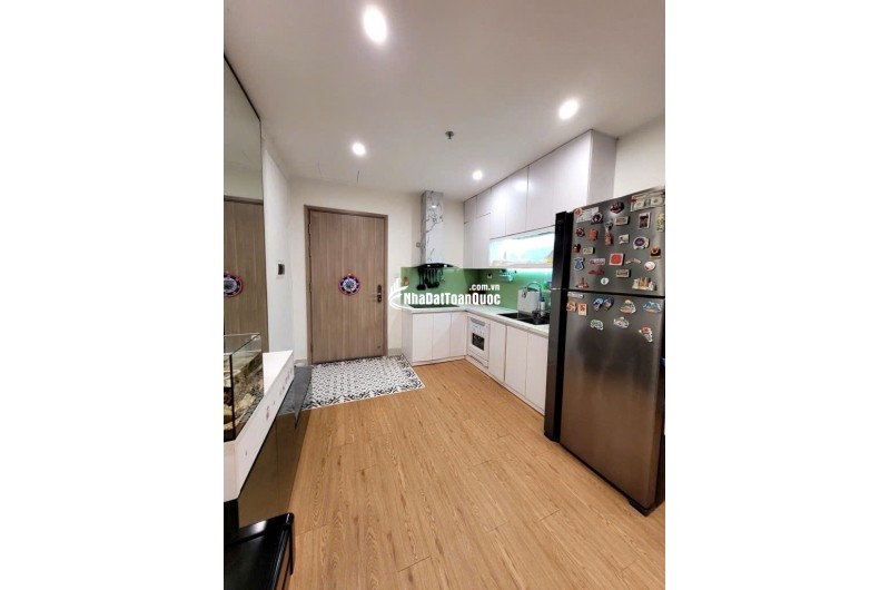 BÁN GẤP CĂN HỘ CHUNG CƯ CAO CẤP VIN SMARTCITY - PHÂN KHÚC HIẾM - CĂN HỘ CỰC ĐẸP - TẶNG 80% NỘI THẤT- NHỈNH 4 TỶ