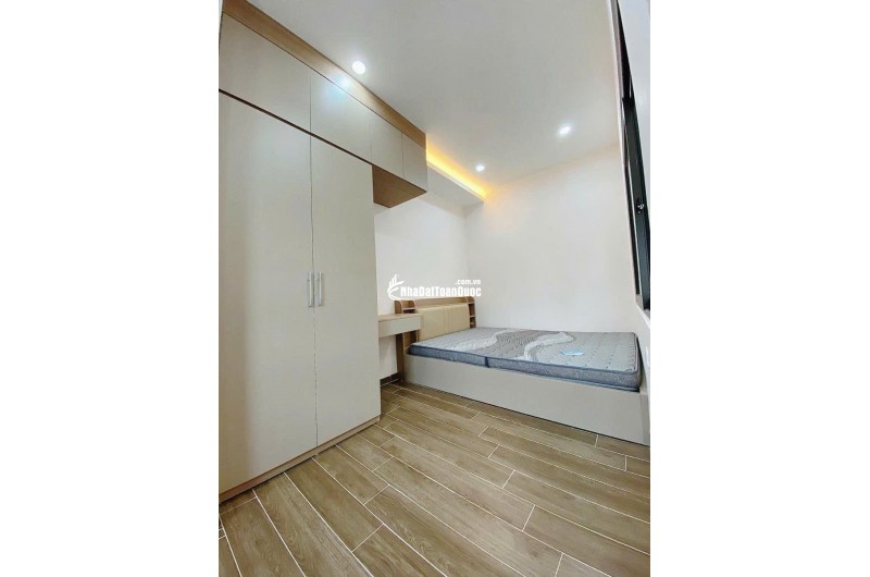 Tòa CCMN Hai Bà Trưng Dòng Tiền 840tr/Năm – Bán Gấp 16.5 Tỷ