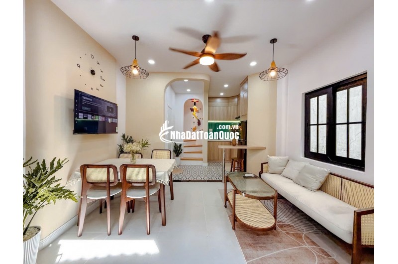 VBÁN NHÀ QUẬN 3 - LÊ VĂN SỸ- CĂN GÓC HẺM THÔNG - NGANG 4M FULL NỘI THẤT: nhỉnh 4 Tỷ. VŨ 0933910039