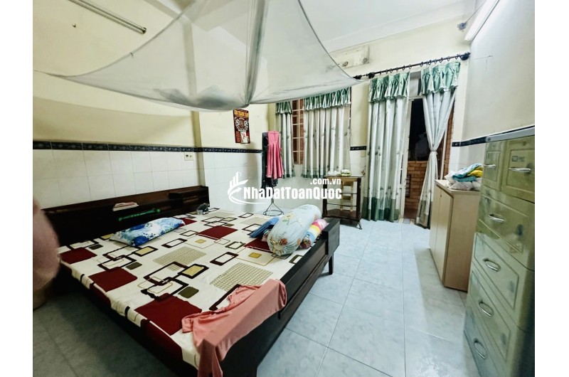 Nhỉnh 7 Tỷ - Hẻm Xe Tải ÂU CƠ, P.9, Tân Bình 5 Tầng. - 51m2 (4 x13m) - ST Trước Sau - 5 PN