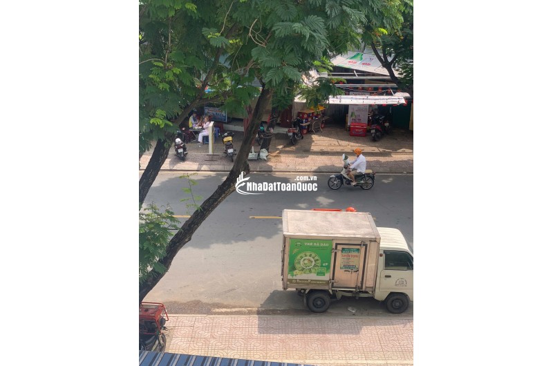 THUÊ NGUYÊN CĂN MẶT TIỀN TRUNG TÂM QUẬN 3 – BÀ HUYỆN THANH QUAN- 4 TẦNG: 13 TRIỆU. THẮM 0334432212