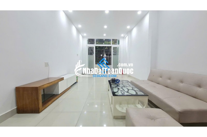 Bán Nhà 2 Tầng Hẻm Thông Đường Trần Nhật Duật – Trung Tâm Nha Trang, Giá Chỉ 4,2 Tỷ