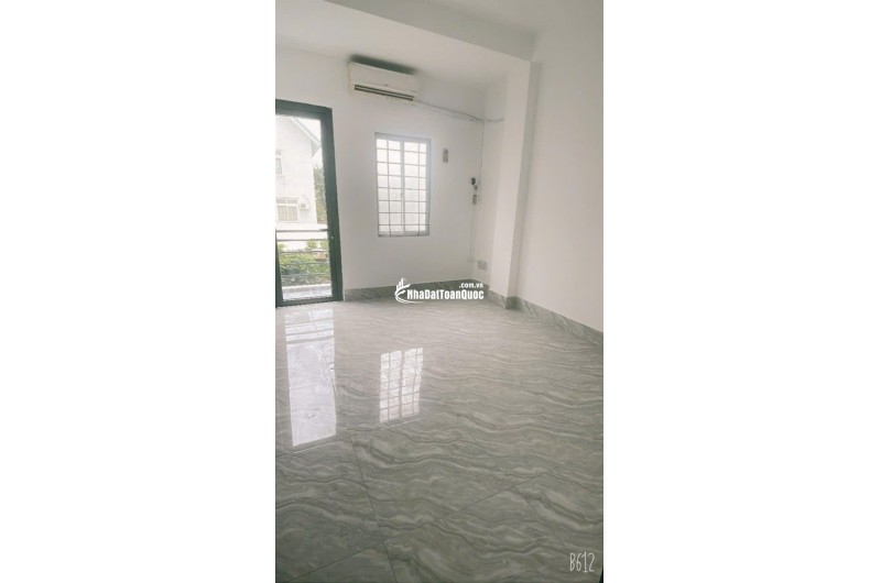 MẶT TIỀN ĐƯỜNG SỐ - SÁT BÊN LÂM VĂN BỀN -Q7 - 3 TầNG - 5PN - Giá 7.5 Tỷ