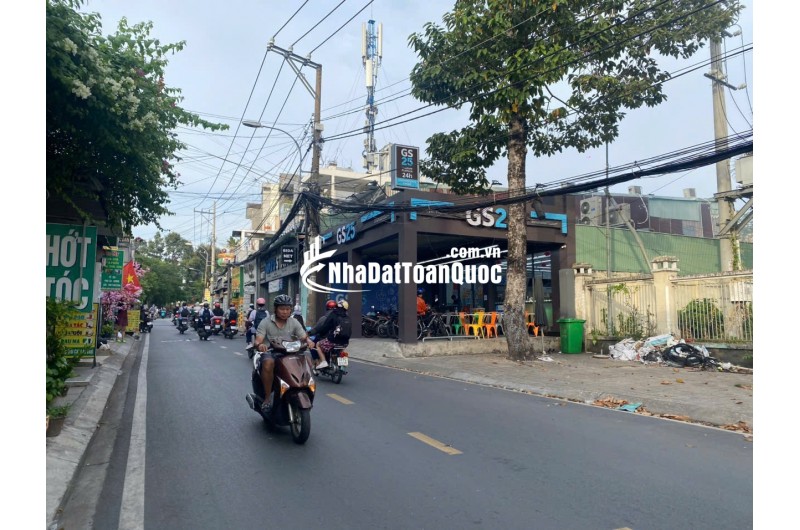 Nhà mặt tiền Chương Dương, ngay ngã 4 Thủ Đức. DT 8x27. Đang cho thuê 60tr/tháng