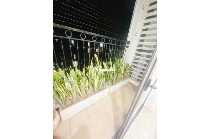 Chính chủ bán căn 1PN dt 53m2 bc Nam View thoáng tại T8 Times city gia bán 6,25 tỷ full đồ như ảnh